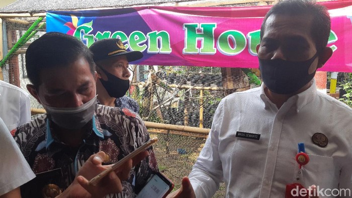 Wali Kota Serang Syafrudin dan kadisdik serang Wasis Dewanto