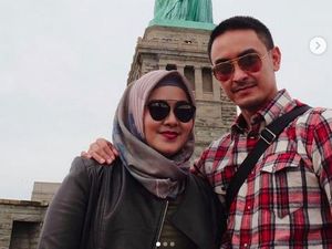 Hai Netizen, Mantan Istri Zumi Zola Tegaskan Bukan Perempuan Matre!