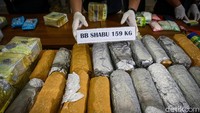 Total barang bukti yang berhasil diamankan adalah 159 kilogram sabu, XTC 3.000 butir dan H5 300 butir.