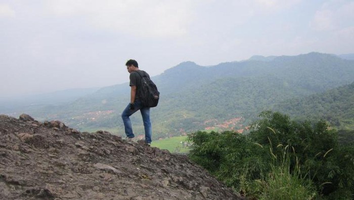 Gunung Munara Bogor