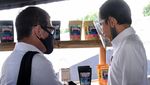 Jokowi Pakai Face Shield Saat Blusukan di Banyuwangi