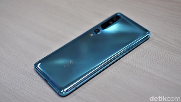 Mi 10
