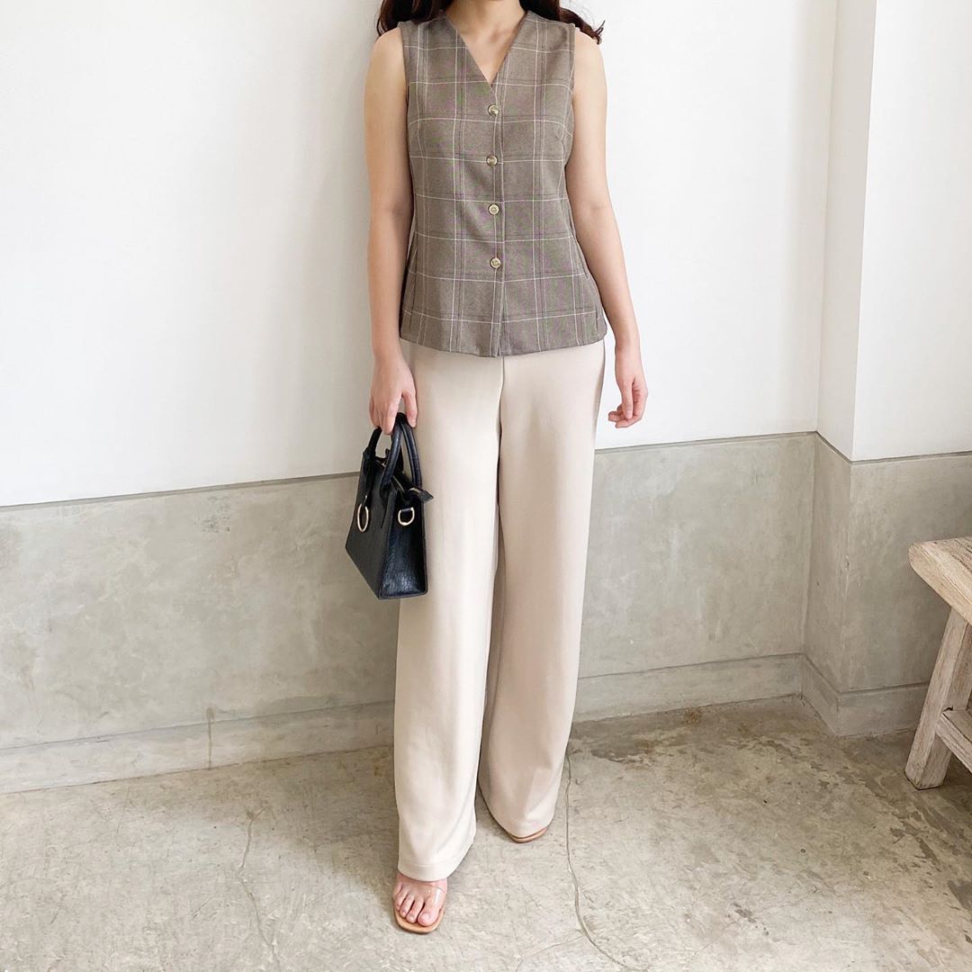 padanan kemeja putih