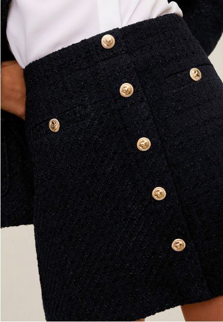 padanan kemeja putih