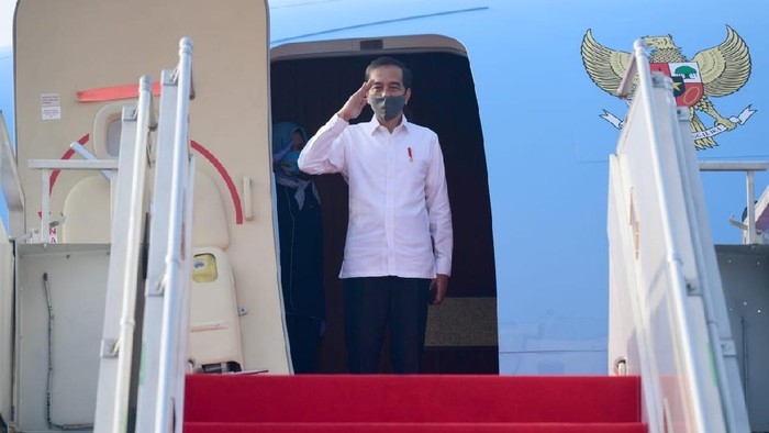 Presiden Jokowi bertolak ke Jawa Timur.