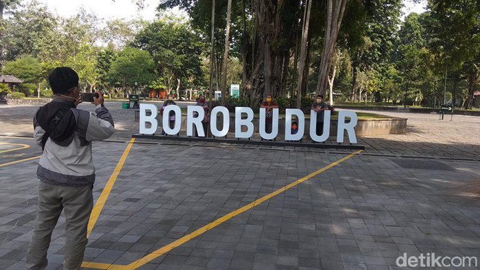 Pascaditutup imbas pandemi Corona, Candi Borobudur sudah kembali dibuka. Namun, pembukaan ini masih dalam uji coba.