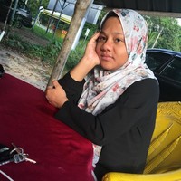 Wanita asal Malaysia bernama Amma Malik membagikan foto perubahan drastis yang dialaminya saat hamil dan setelah melahirkan. Foto-fotonya tersebut diunggah melalui akun Facebook miliknya. Foto: Facebook Amma Malik