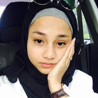 Dalam foto penampilan terbarunya setelah melahirkan, Amma terlihat memiliki kulit yang jauh lebih cerah dan berat badan semakin turun. Foto: Facebook Amma Malik