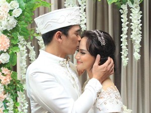 Pandemi Covid-19 Bikin Angel Simperler Harus Tunda Bulan Madu