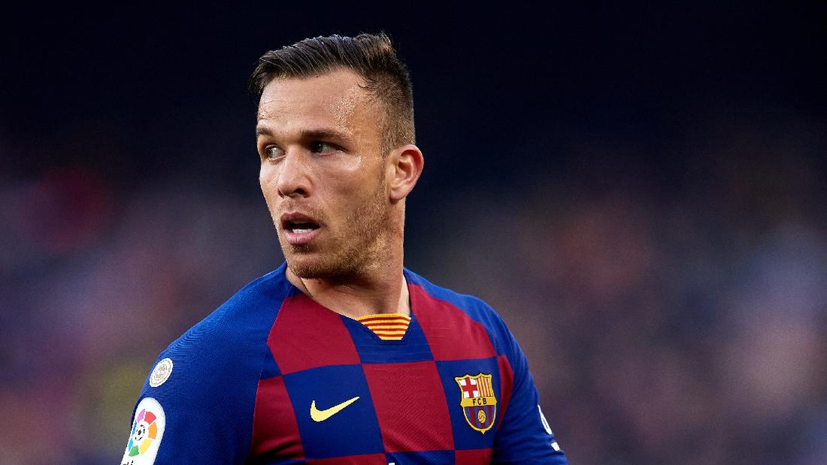 Arthur Melo santer dikabarkan menuju Juventus. (Foto: Getty Images/Alex Caparros)