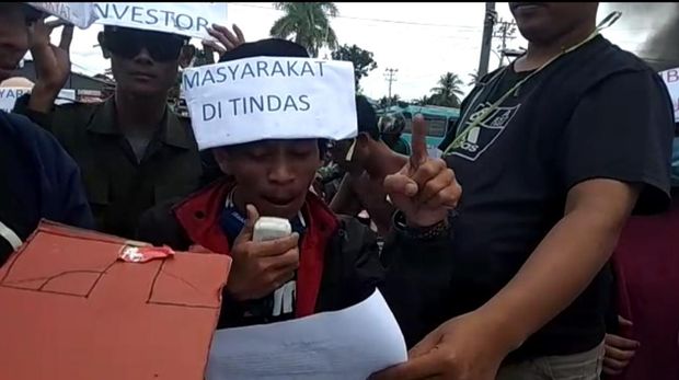 Demo Tolak TKA China di Kendari Sultra