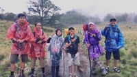 Mendaki Gunung Lawu Yang Indah Tapi Mistis