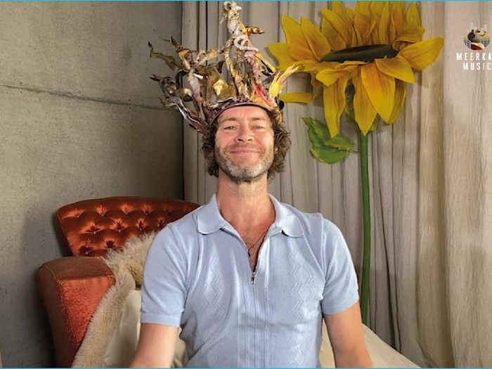 Howard Donald UNSPECIFIED, - MAY 29: (EDITORIAL USE ONLY) In this screengrab, Howard Donald performs during the Comparethemarket.com debuts Meerkat Music with British pop icons Gary Barlow, Mark Owen and Howard Donald of Take That featuring Robbie Williams on Friday 29 May, 2020, at 20:00. The Meerkat Music digital gig can be viewed on the CompareTheMeerkat YouTube channel and Facebook Live. (Photo by Meerkat Music via Getty Images)