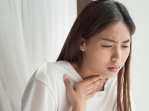 Dikira Sakit Tenggorokan Biasa, Ternyata Wanita Ini Idap Kanker Amandel