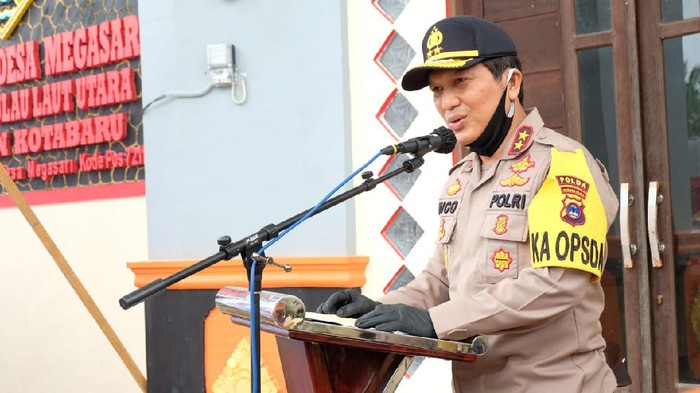 Kapolda Kalsel Irjen Nico Afinta cek kampung tangguh di Kotabaru