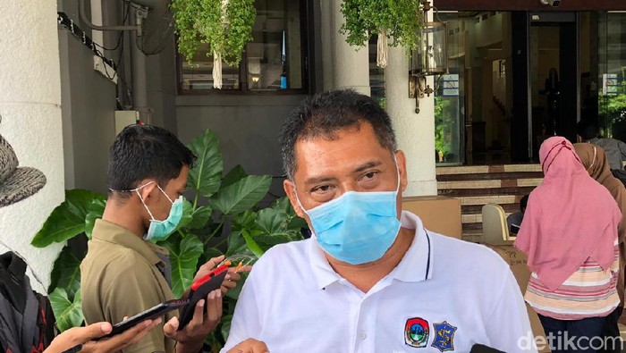Kepala Satpol PP Surabaya Eddy Christijanto