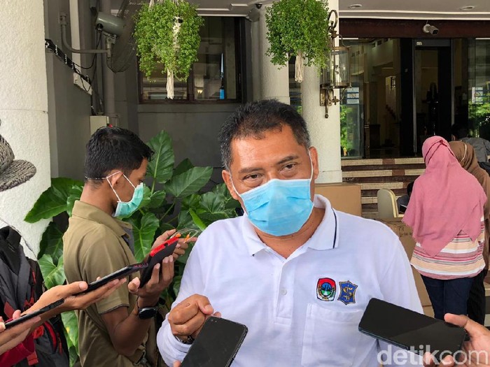 Kepala Satpol PP Surabaya Eddy Christijanto