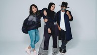 Dalam Identitas, untuk pertama kalinya Kotak memproduseri sendiri album mereka. Foto: dok. Kotak