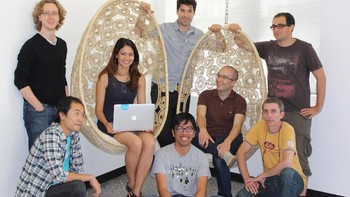 Pasangan muda itu berhasil memukau investor dengan ide Canva dan sudah punya tim sendiri. Tahun 2012, jajaran pimpinan ditambah oleh satu co founder lain, Cameron Adams. Foto: istimewa