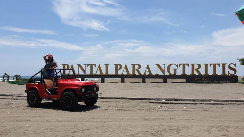 Pantai Parangtritis Pantai Parangtritis