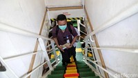 Sebelumnya pelabuhan ini sempat ditutup untuk mencegah penyebaran virus Corona.
