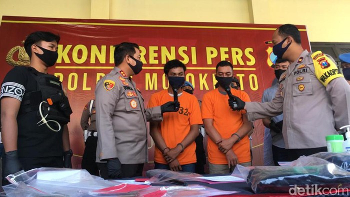 pembunuhan di mojokerto