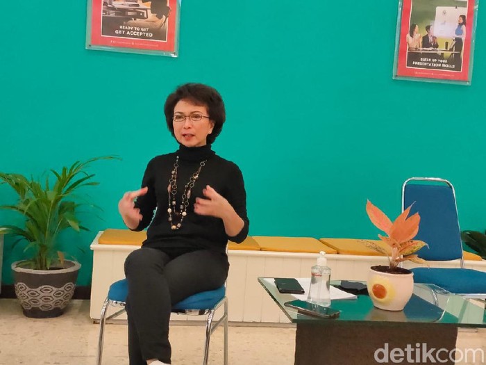 Pemilik John Robert Power indayati oetomo