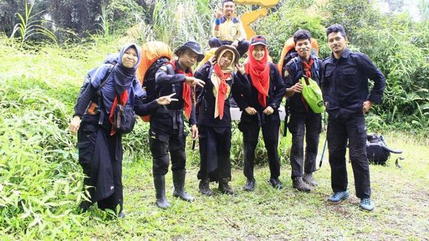 Pendakian Gunung Mekongga