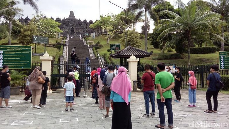 Pengunjung Candi Borobudur Dibatasi Hanya Sampai Pelataran