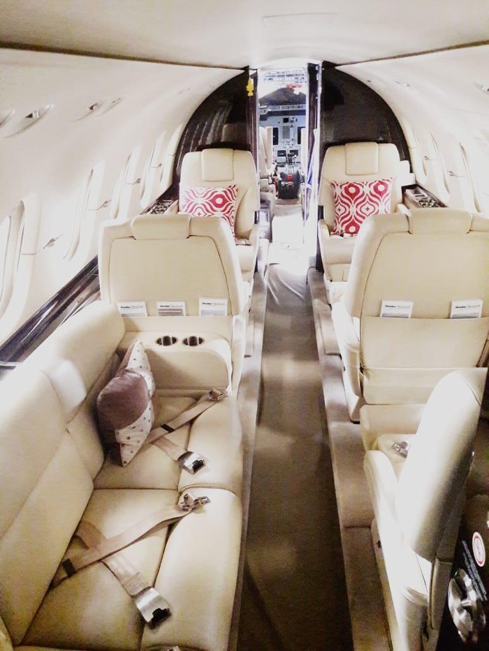 Private jet atau pesawat pribadi