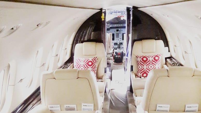 Private jet atau pesawat pribadi Private jet atau pesawat pribadi