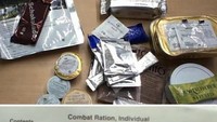 Ransum tentara dari Jerman juga menarik. Tapi tampilannya tak terlalu menjanjikan walaupun biasanya punya rasa enak. Ada cokelat, ham, puding, hingga sup sosis. Foto: boredpanda