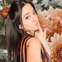 Fotografer Viral Bhayani juga mengungkapkan mengenai meninggalnya Siya Kakkar ini. Viral pun menyampaikan bahwa kondisi Siya sebelum bunuh diri terlihat baik-baik saja. Tidak ada tanda-tanda ada sesuatu yang salah sehingga dia harus memilih jalan itu. Kalau kalian lihat videonya, kalian bisa melihat dia sangat baik dalam membuat konten, ujarnya. Foto: dok. Instagram