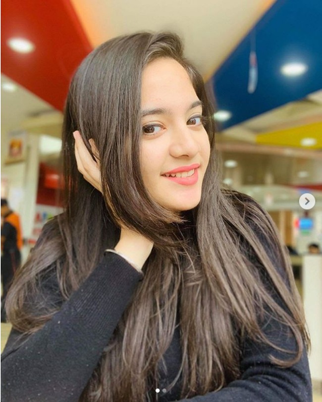 Siya Kakkar ditemukan meninggal bunuh diri di rumahnya Delhi bagian Timur pada Kamis (25/6/2020) malam. Meninggalnya Siya secara tragis ini mengejutkan banyak pihak, terutama orang-orang terdekatnya. Foto: Dok. Instagram @Siya_Kakkar