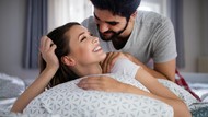Istri Perlu Tahu, 7 Hal yang Bisa Bikin Suami Bahagia Saat Bercinta