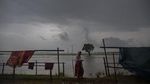 Banjir Rendam Assam India