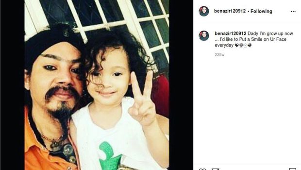 Limbad dan anak dari Benazir Endang.