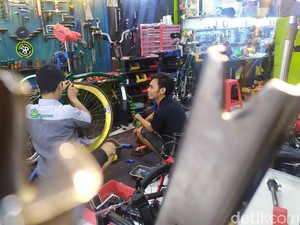 Antrean Bengkel Sampai Waiting List, Pesepeda Kesulitan Servis