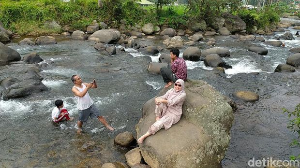 Cadas Ngampar