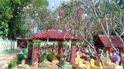 Disulap Warna-warni, Kesan Seram di Makam Ini Hilang