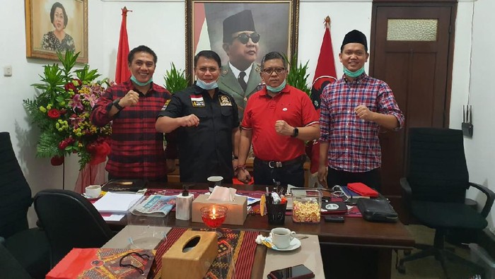 Hasto Bertemu Deng Ical Bahas Pilwalkot Makassar