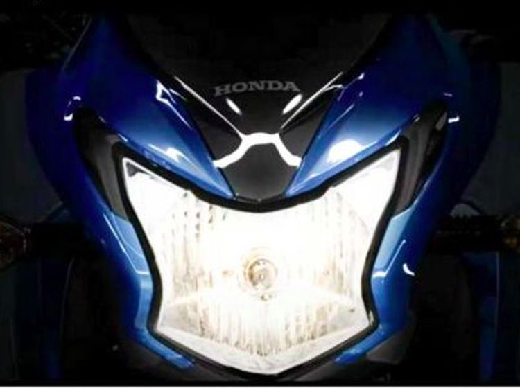 Tampang Motor Sport Honda 110 cc yang Mirip MegaPro