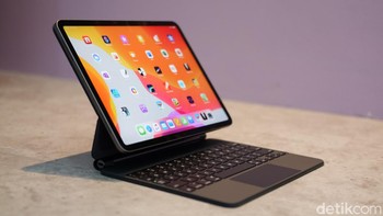 Magic Keyboard sudah bisa dipesan di iBox mulai dari Rp 6,599 juta. Foto: Adi Fida Rahman/detikINET
