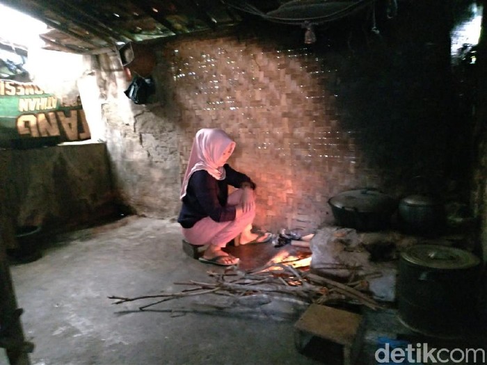 Kampung di gununghalu tanpa aliran listrik