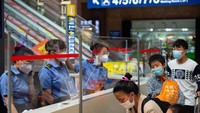 Otoritas Beijing menyatakan bahwa 253 dari total 256 kasus Corona di Beijing terkait langsung dengan pasar grosir Xinfadi. Foto: Dok. Xinhua/Chen Zhonghao