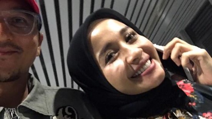 Laudya Cynthia Bella dan Engku Emran Laudya Cynthia Bella dan Engku Emran