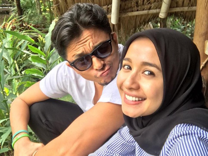 Laudya Cynthia Bella dan Engku Emran Laudya Cynthia Bella dan Engku Emran