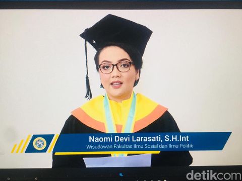 wisuda unair secara daring