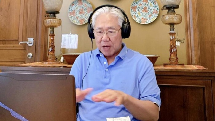 Begini Kiat Enggartiasto Pulihkan Krisis Ekonomi Tekanan ekonomi akibat pandemi COVID-19 begitu mendalam. Krisis yang diakibatkan bahkan jauh lebih parah ketimbang krisis ekonomi yang pernah terjadi sebelumnya.
