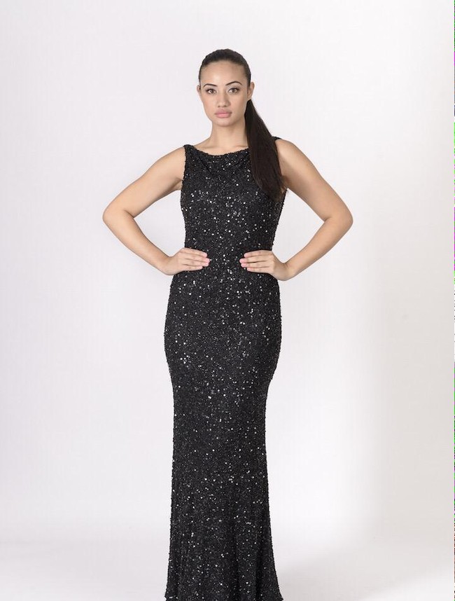 Aku sudah meminta dengan baik kepada Miss Indonesia yang aku temui tahun lalu di Amerika ketika berkompetisi di Miss Universe tahun lalu untuk berbicara dengan presiden negaranya agar membebaskan tujuh aktivis yang dinyatakan bersalah karena pengkhianatan ketika protes menentang rasisme, ungkapnya. Foto: Dok. Instagram/Twitter Diamond Langi